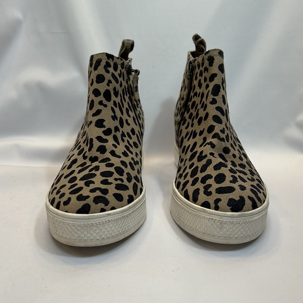 Caslon Aidy Water Resistant Leather Platform Sneaker-Size 6.5 NWOB - Picture 2 of 8